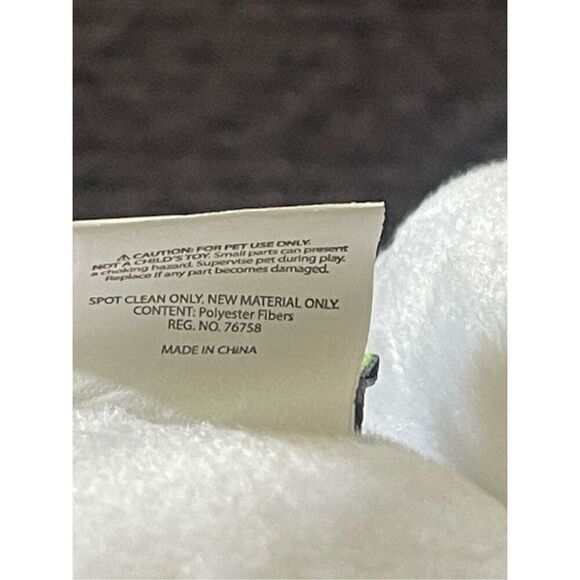 Peanuts Snoopy Easter Beagle Holding Carrot Plush Stuffed Animal - Picture 5 of 10